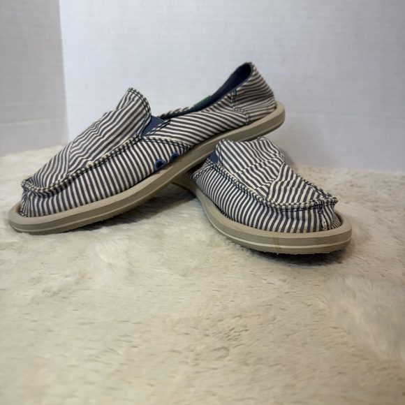 Sanuk Shoes - Sanuk Donna Polo blue & white striped sidewalk surfer slip-ons size 8